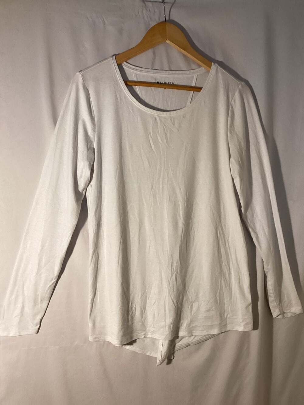 Athleta White Long Sleeve T-Shirt with Back Split Detail Size M